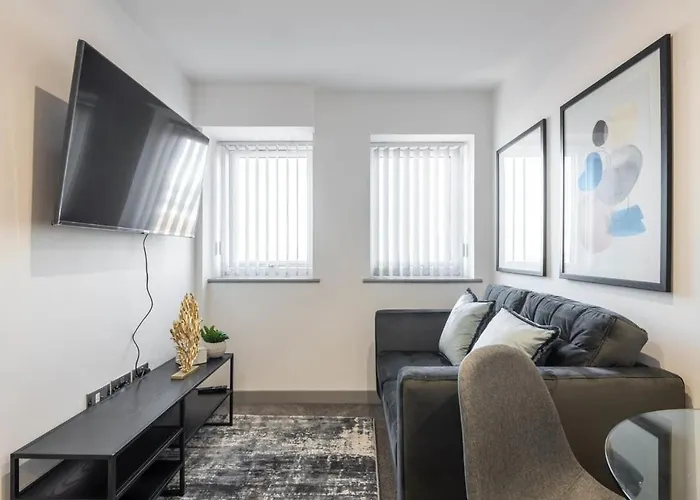 Contemporary 1 Bedroom Apartment In Central Hull